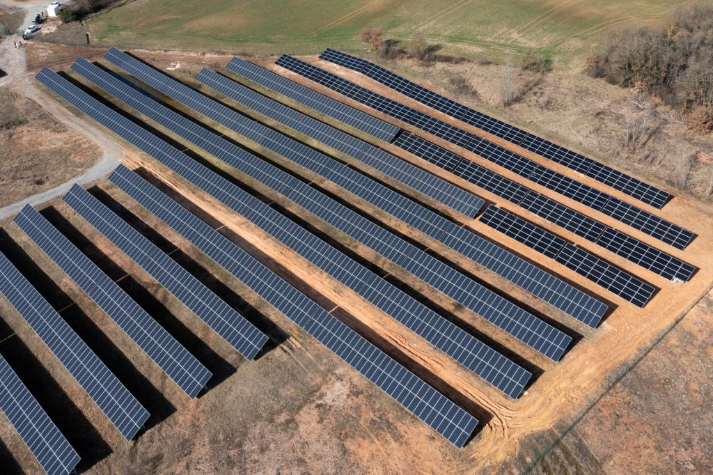 Installation de centrales solaires au sol à Bélesta en Lauragais