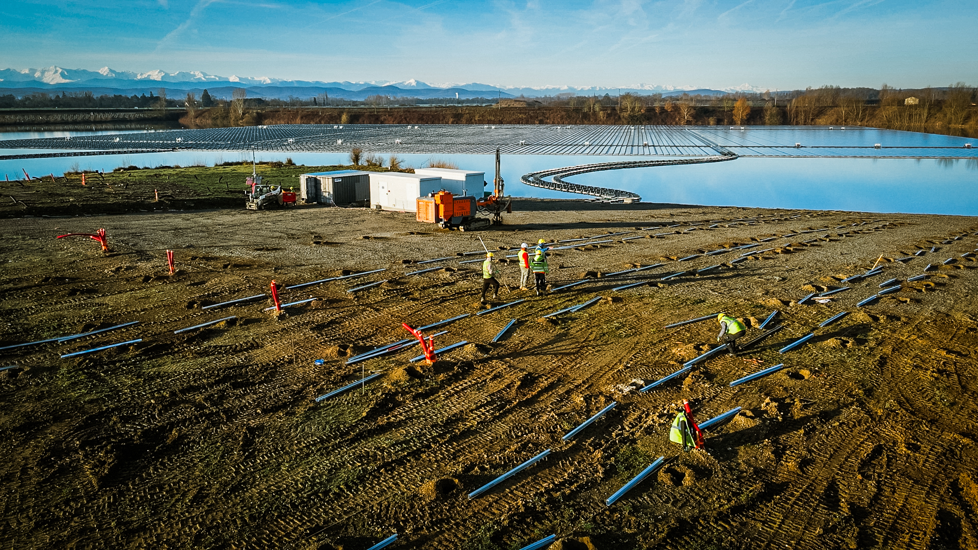 DERUSH DAY 4.00 04 14 23.Still020